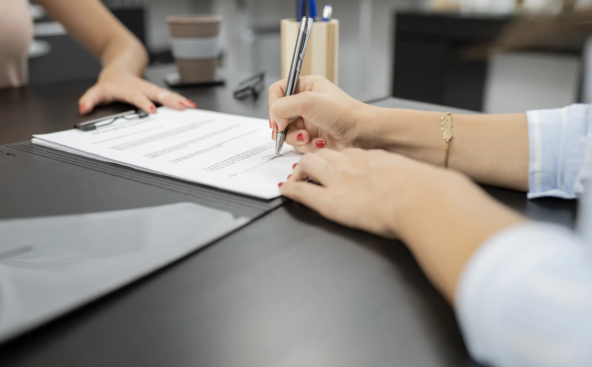 Le droit au travail : un rempart contre le chômage ?